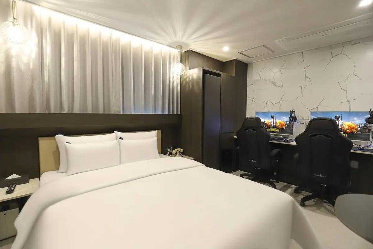 Rosy Hotel Cheongju Buitenkant foto